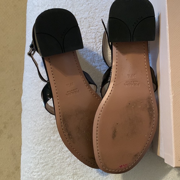 Prada Vernice 3 Sandals Black Patent Leather T Strap with Silver Details - Picture 6 of 6